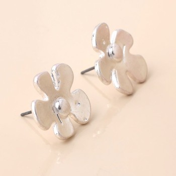 POM: Silver Plated Flower Stud Earrings