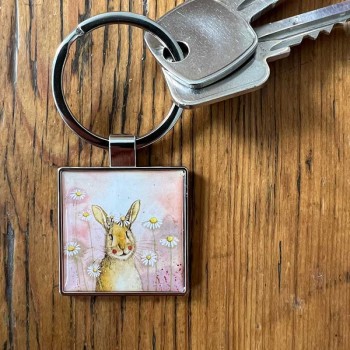 ALEX CLARK: KEY RING - RABBIT & DAISIES