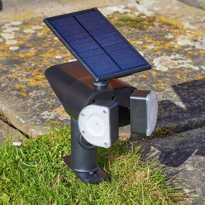 PIR Ultima Solar Spotlight 1000L