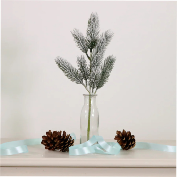 LOTUS: XMAS SPRUCE SNOWY GREEN