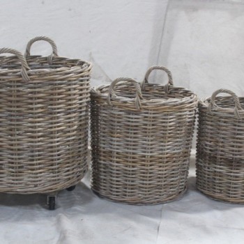 UH : KUBU BASKET ROUND MEDIUM ONLY - SOLD INDIVIDUALLY 