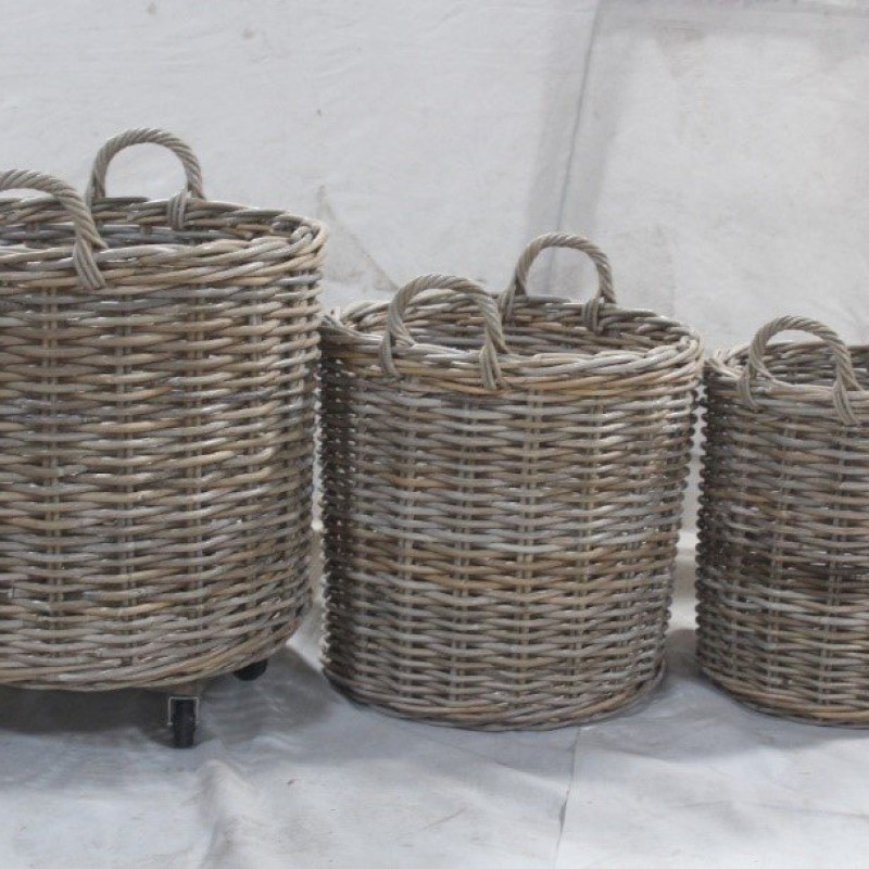 UH : KUBU BASKET ROUND LARGE WITH WHEELS - SOLD INDIVIDUALLY
