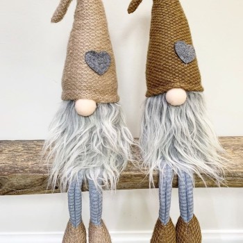 PL : Christmas Natural Fabric Gonk with Hearts 36cm - Assorted Colours 