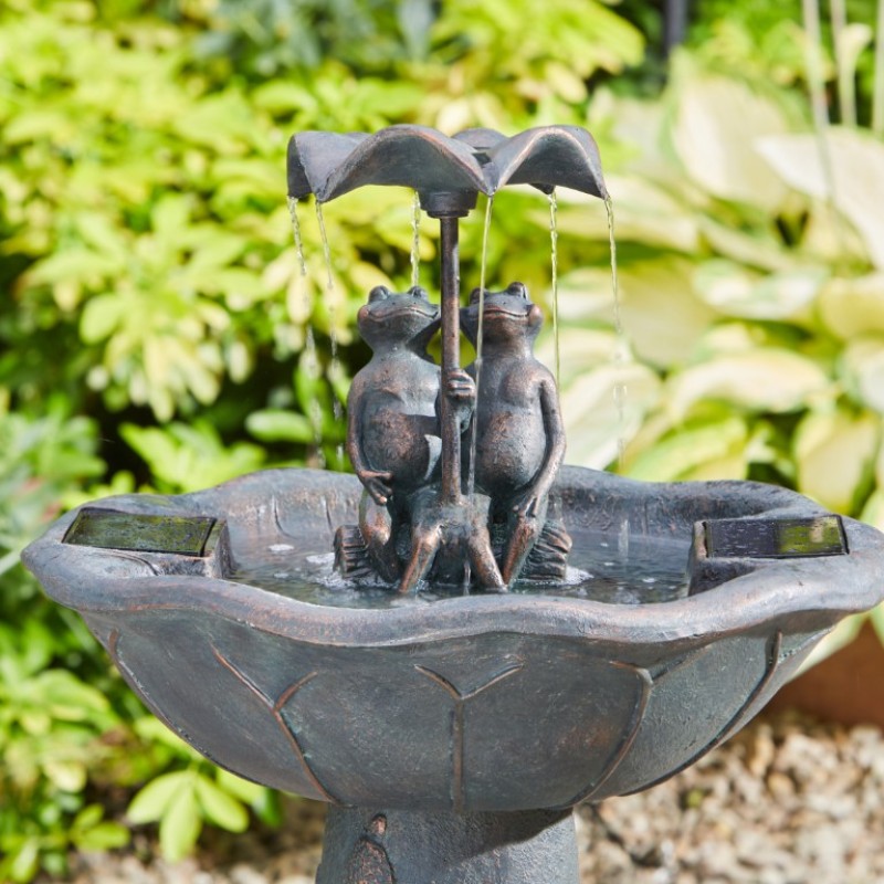 SG: FROG FROLICS WATER FOUNTAIN