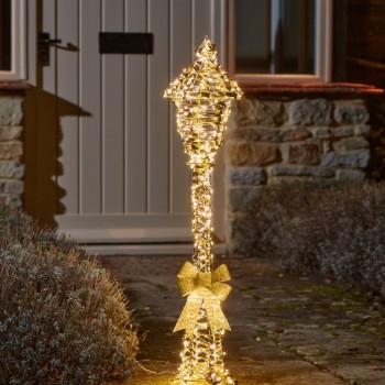 SG XMAS : OPALIGHT LAMP POST