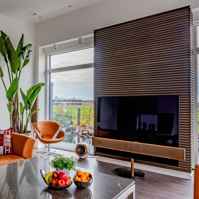 FT BASIC ACOUSTIC PANEL 2.44MX605X22MM SMOKED OAK