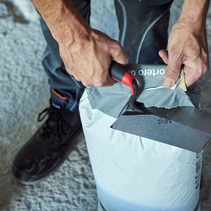 Pro North model trowel with bi-material handle 180mm / TRF44BBM