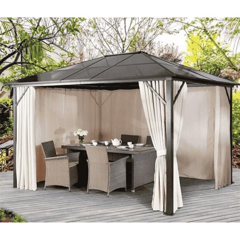 Luxury Gazebo with Polycarbonate Roof
