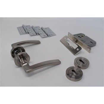 Ultimate Door Pack Ta Vra Lever On Rose, Lock, 2 Esc With 3 Hinges Sn