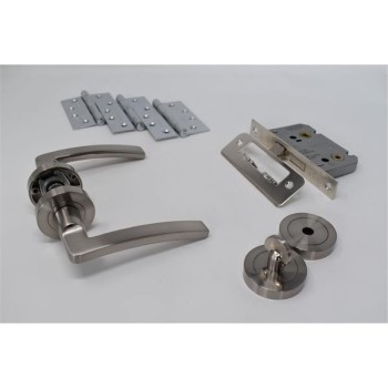Ultimate Door Pack Tavira Lever On Rose, Bathroom Lock, Turn With 3 Hinges Sn