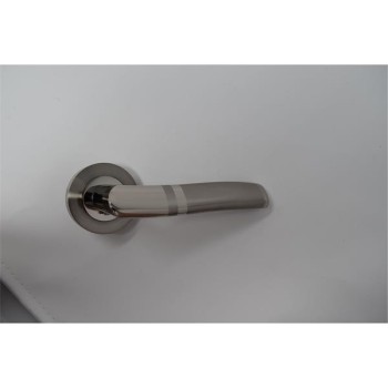 Ultimate Door Pack Dunmore Lever On Rose, Bathroom Lock, Turn With 3 Hinges Pnsn